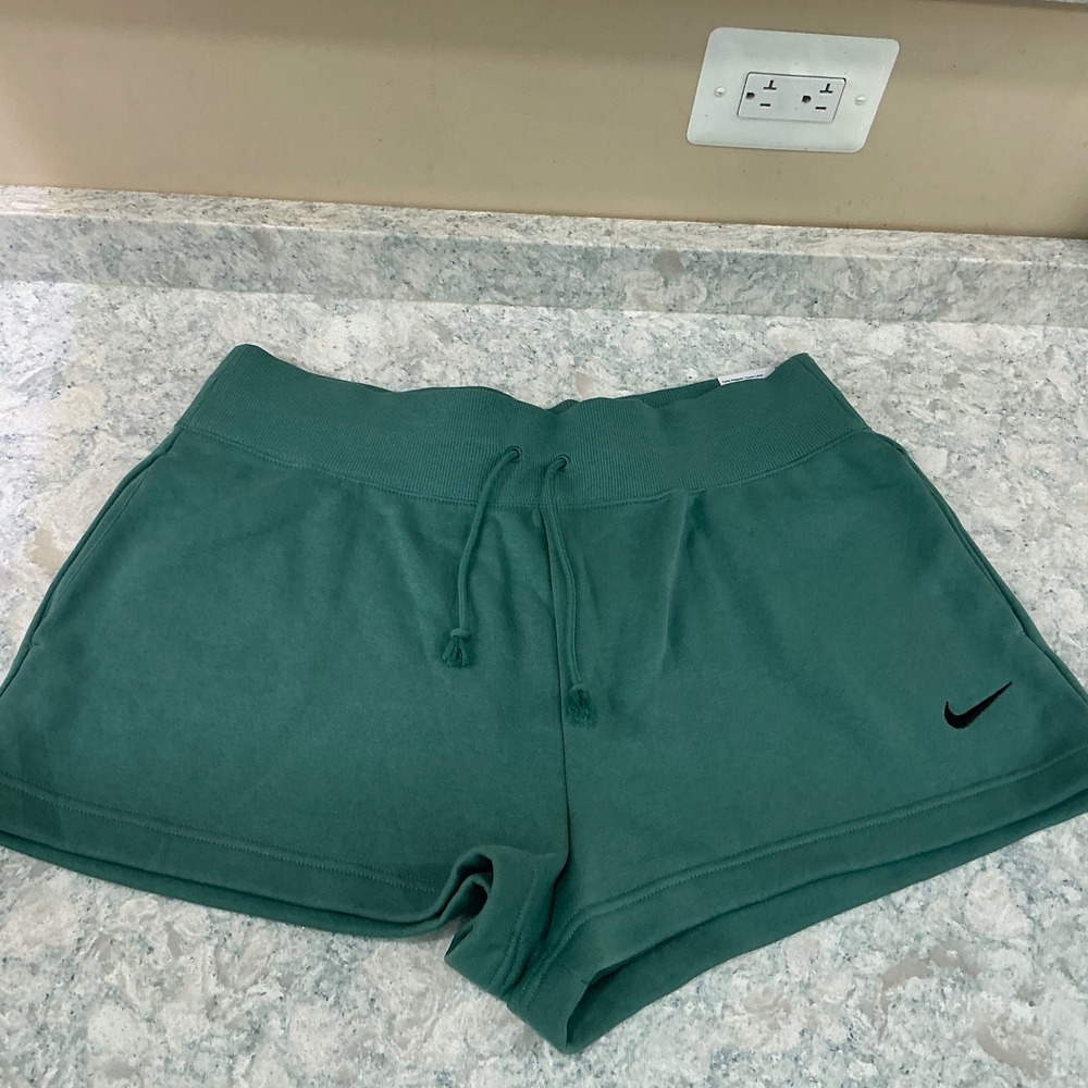 Nike Phoenix Fleece High Rise Loose Shorts Green Bicoastal XL NWT FD1409-361